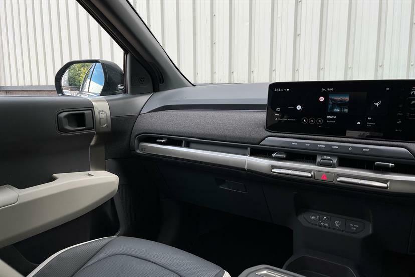 Kia EV3 148Kw Air 81.4Kwh Blue #40