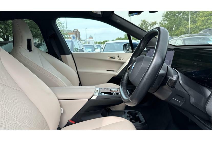 BMW iX Ix Xdrive50 M Sport Black #11