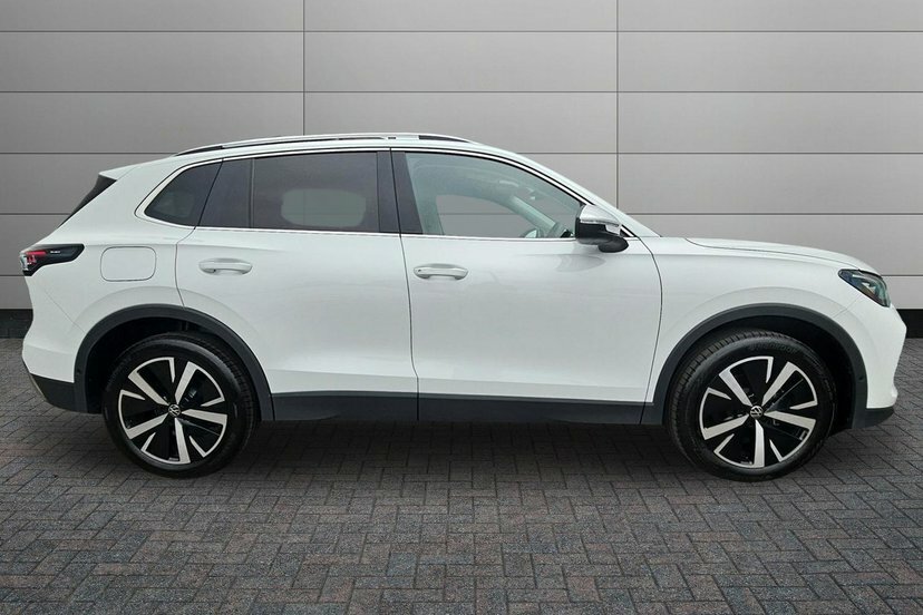 Volkswagen Tiguan 1.5 Etsi Mhev Elegance Suv Hybrid Dsg DF26MZE  #4