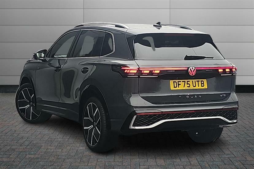 Volkswagen Tiguan 1.5 Etsi 150 R-line Dsg Grey #3