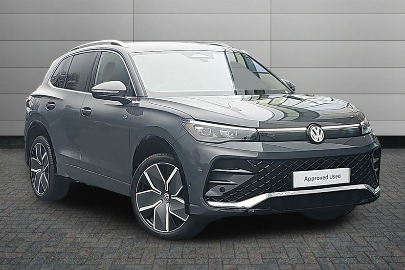 Volkswagen Tiguan Tiguan R-line 1.5 Etsi 150 Ps 7-Speed Dsg DF75UTB Grey
