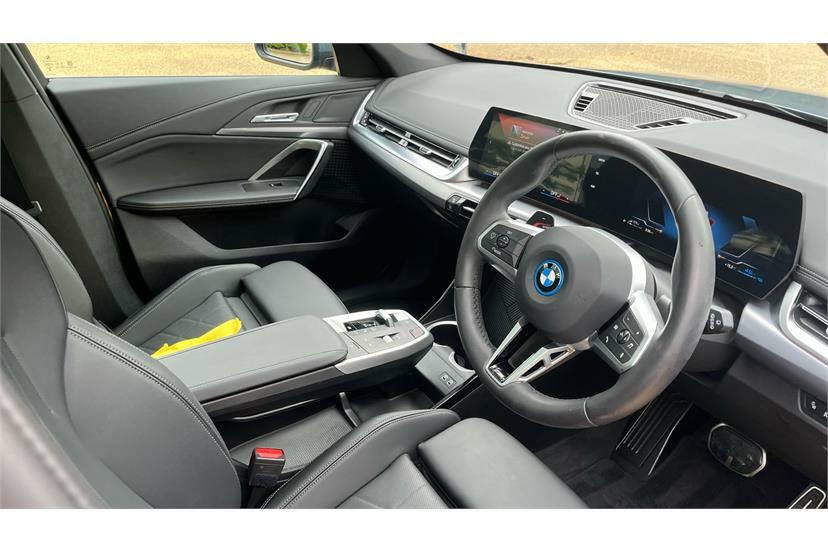 BMW X1 Xdrive 25E M Sport Step #6