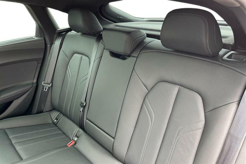 Audi A5 2.0 Tdi 204 Edition 1 S Tronic Black #6