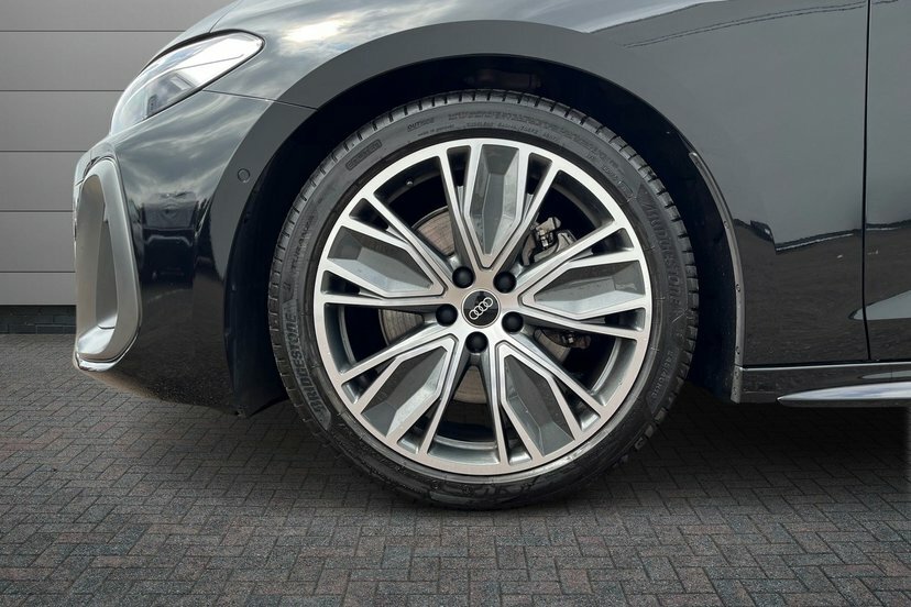 Audi A5 2.0 Tdi Edition 1 Saloon S Tronic 204 Black #5