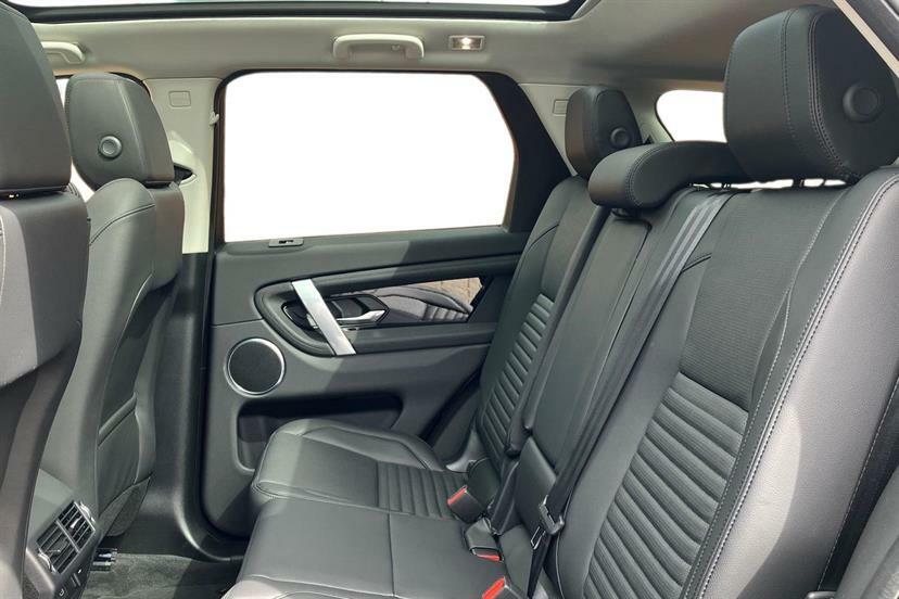 Land Rover Discovery Sport 2.0 D200 S 7 Seat Black #4