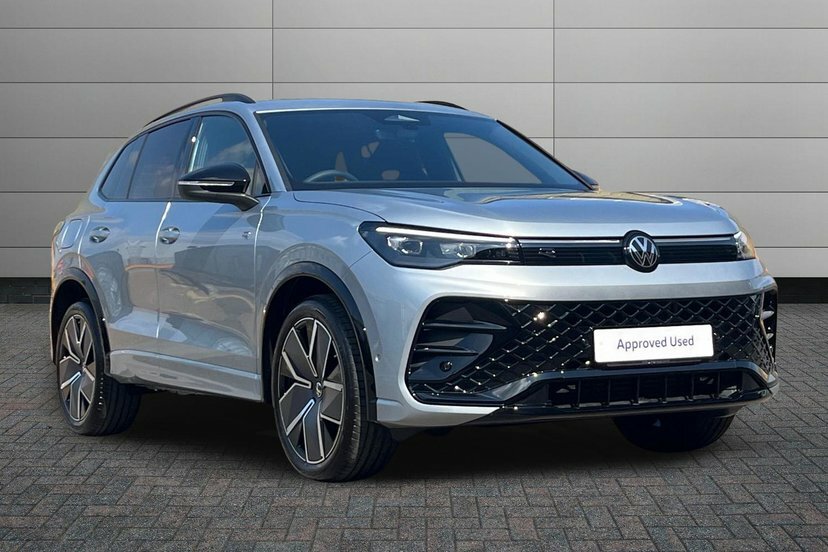 Volkswagen Tiguan 1.5 Etsi Mhev R-line Suv Hybrid Dsg 15 Silver