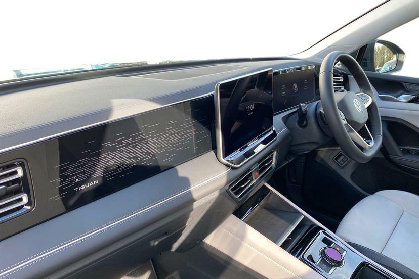 Volkswagen Tiguan 1.5 Tsi Ehybrid Elegance Dsg Grey #2