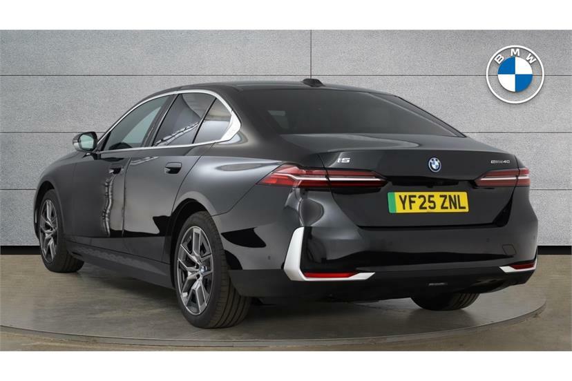 BMW i5 250Kw Edrive40 Sport Edition 84Kwh Black #2