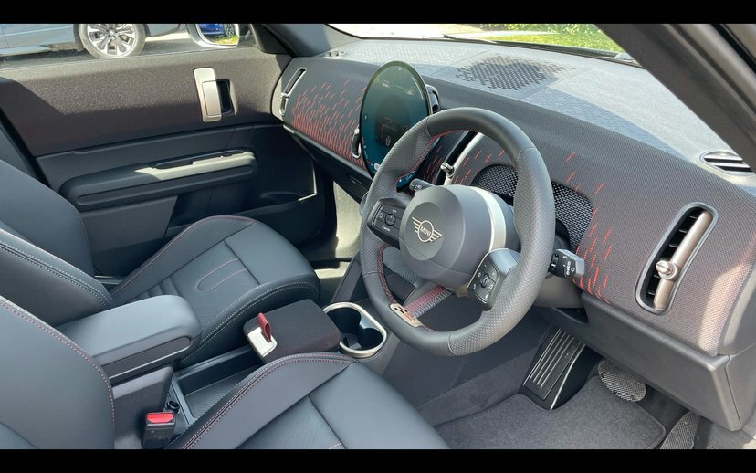 Mini Countryman Se 66.5Kwh Sport Suv All4 313 P  #6