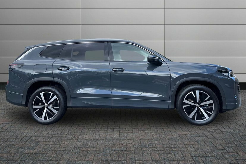 Volkswagen Tayron 1.5 Etsi Mhev Elegance Suv Hybrid Dsg LY26FTV Grey #4