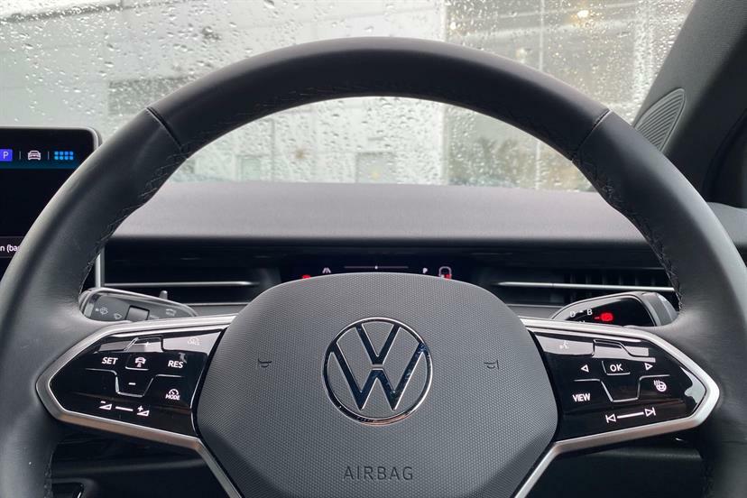 Volkswagen ID.7 210Kw Match Pro S Plus 86Kwh White #6