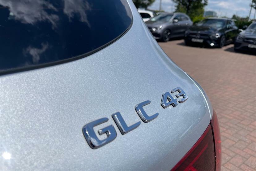 Mercedes-Benz GLC Class Glc 220 D 4Matic Amg Line Black #35