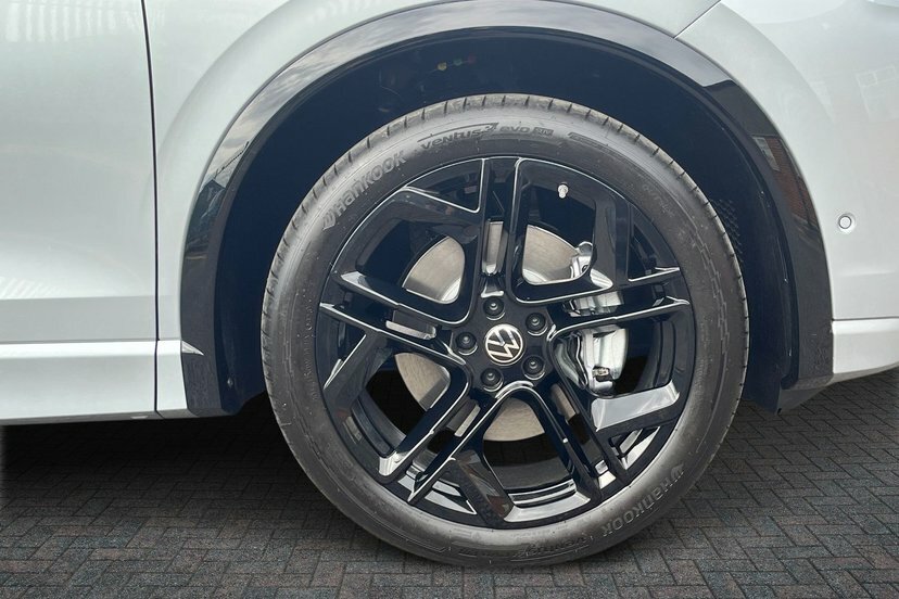 Volkswagen Tiguan 2.0 Tdi R-line Suv Dsg 150 Ps LV26WYX Silver #5