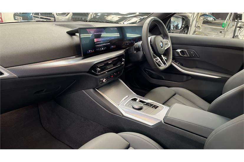 BMW 3 Series 320I M Sport Step Black #6