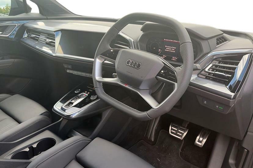 Audi Q4 E Tron 150Kw 40 63Kwh Black Edition Grey #6