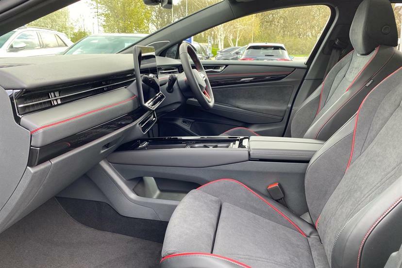 Volkswagen ID.7 Pro S Match 86Kwh Pro S 286Ps 1-Speed 5 Black #22