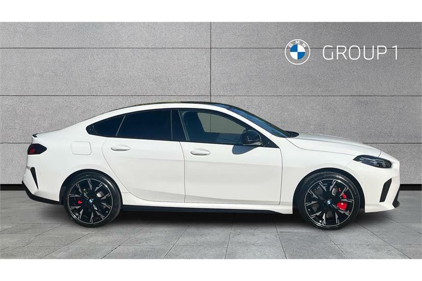 BMW 2 Series 220 M Sport Step White #2