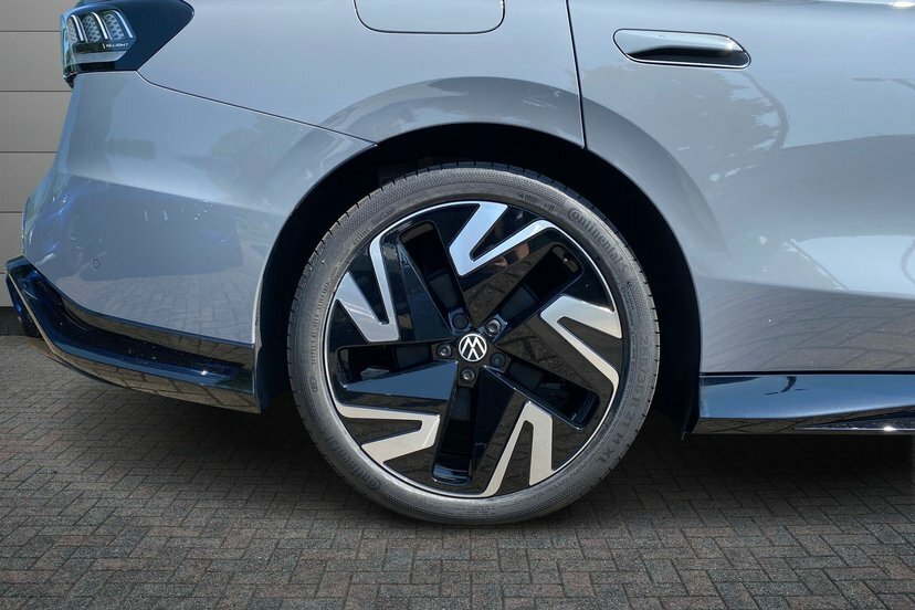 Volkswagen ID.7 Gtx 86Kwh Plus Tourer 4Motion 3 DU26BDE  #5