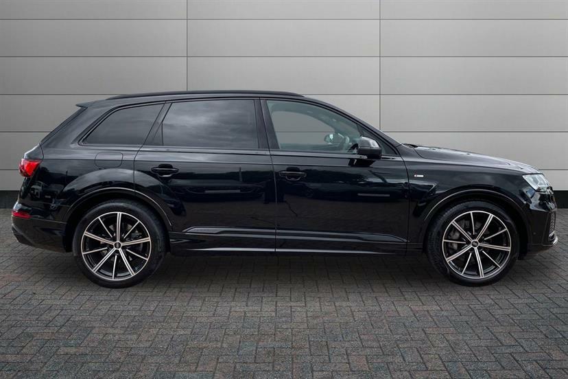 Audi Q7 55 Tfsi Quattro Black Edition Tiptronic Black #3