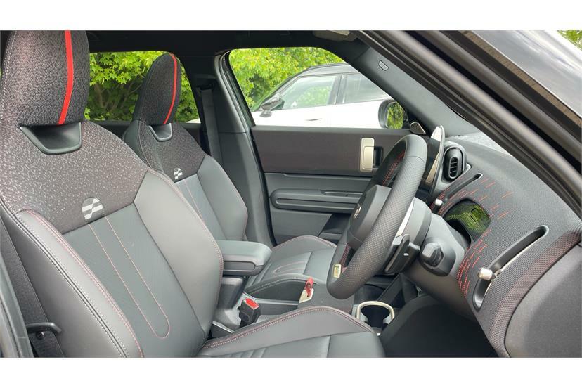 Mini Countryman 1.5 C Sport Level 2 Black #10