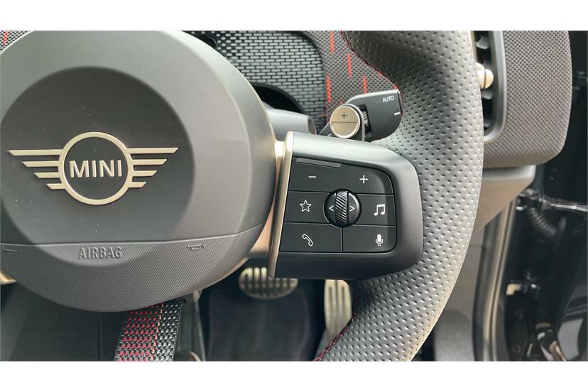 Mini Countryman 1.5 C Sport Level 2 Black #16