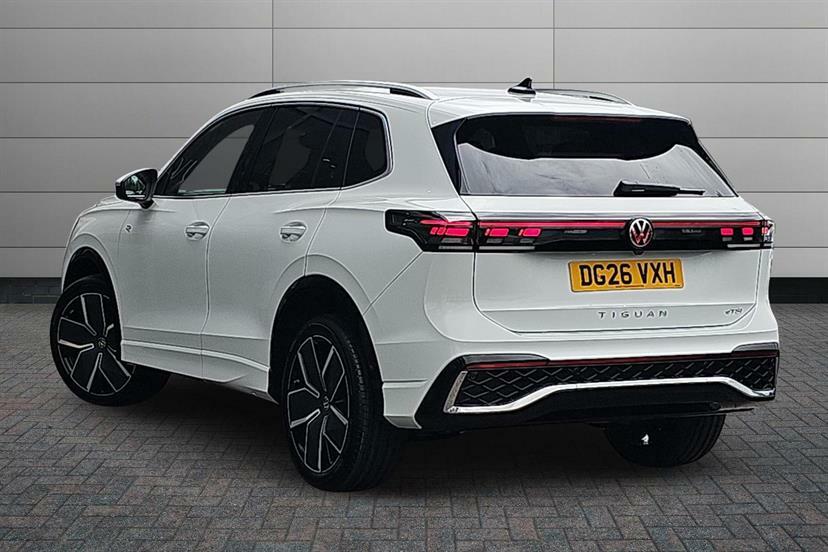 Volkswagen Tiguan 1.5 Etsi 150 R-line Dsg White #3