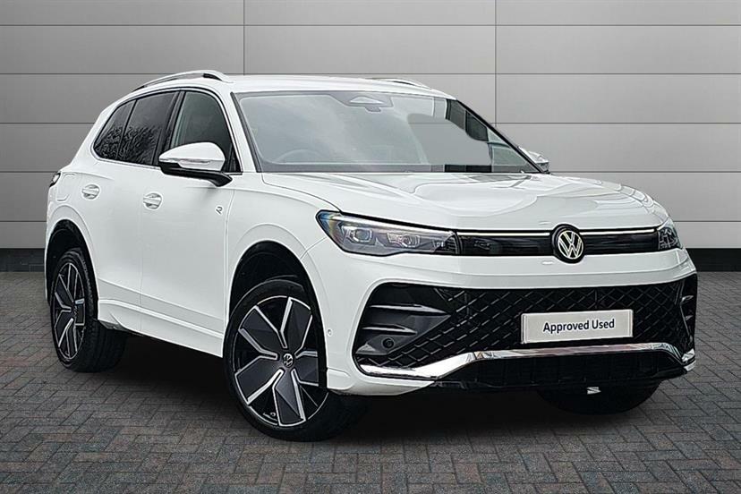 Volkswagen Tiguan 1.5 Etsi 150 R-line Dsg White