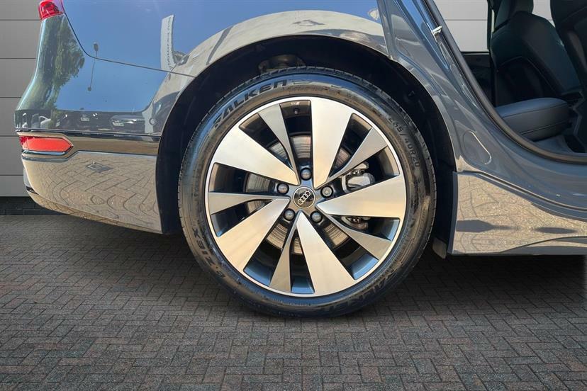 Audi A6 270Kw Performance 100Kwh S Line Grey #4