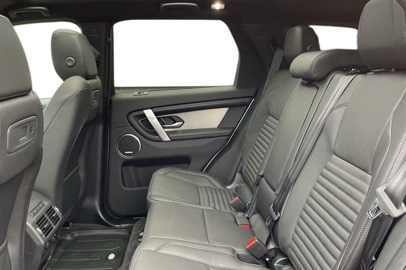 Land Rover Discovery Sport 1.5 P270e Landmark 5 Seat Silver #4