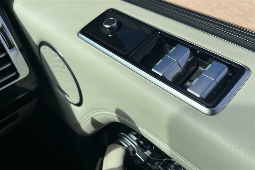 Land Rover Range Rover Range Rover V8 Sc White #23