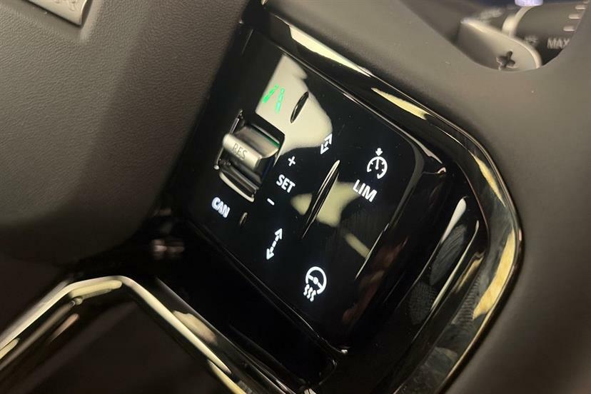 Land Rover Range Rover Velar 2.0 D200 Mhev Dynamic Se Black #29