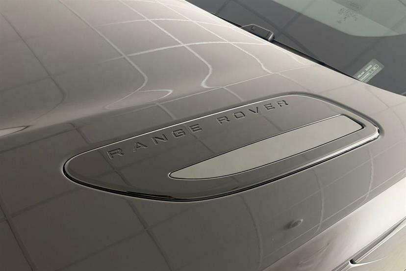 Land Rover Range Rover Velar 2.0 D200 Mhev Dynamic Se Black #26