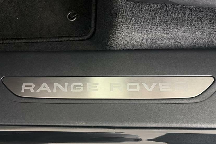 Land Rover Range Rover Velar 2.0 D200 Mhev Dynamic Se Black #32