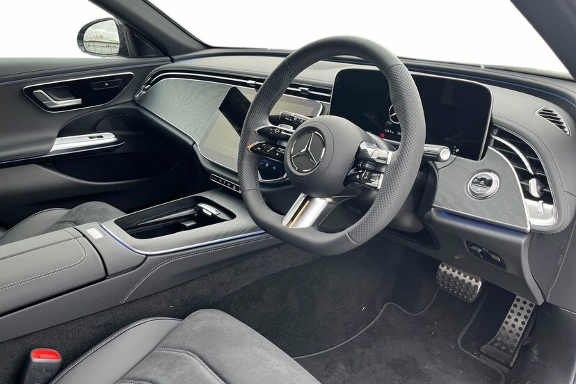 Mercedes-Benz E Class 2.0 E300e 25.4Kwh Urban Edition Estate AU26GVW #5