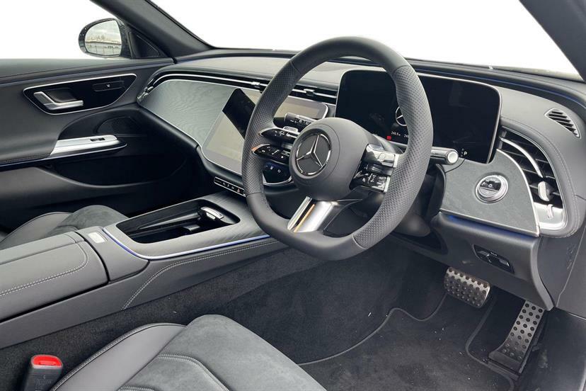 Mercedes-Benz E Class E300e Urban Edition 9G-tronic #4