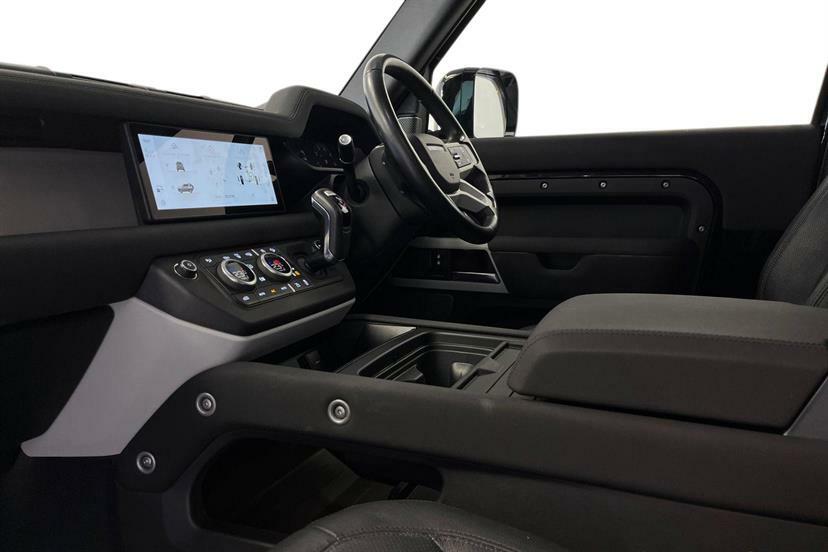 Land Rover Defender 90 3.0 P400 Xs Edition 90 Black #2
