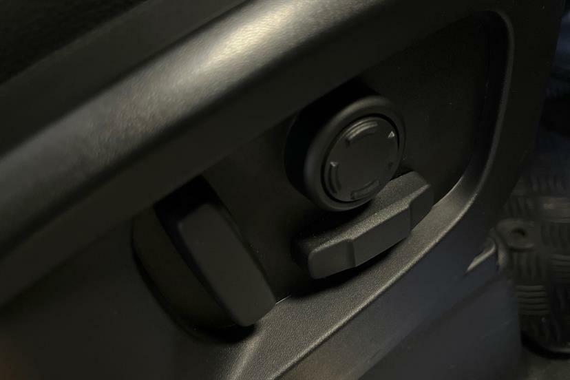 Land Rover Defender 90 3.0 D250 X-dynamic Se Black #34