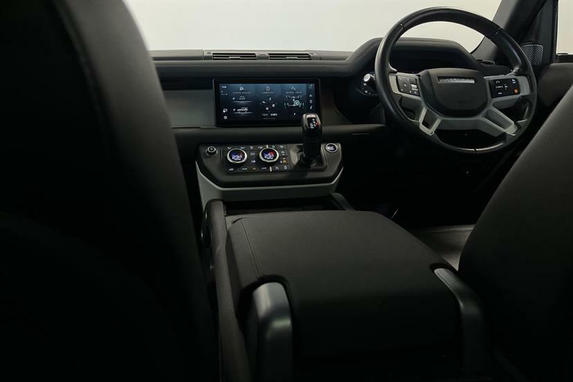 Land Rover Defender 90 3.0 D250 X-dynamic Se Black #35