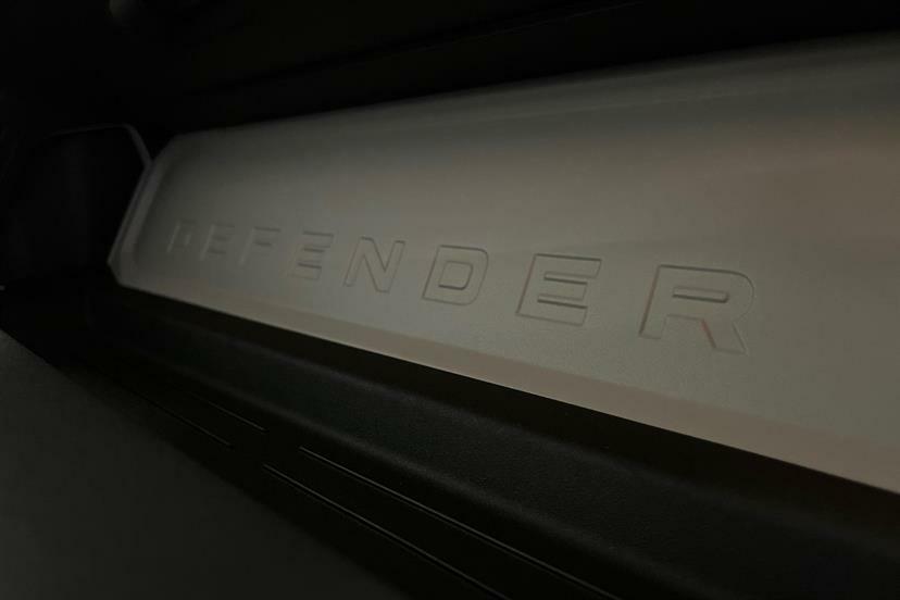 Land Rover Defender 90 3.0 D250 X-dynamic Se Black #28