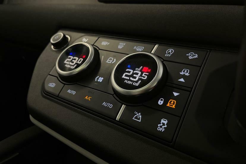 Land Rover Defender 90 3.0 D250 X-dynamic Se Black #16