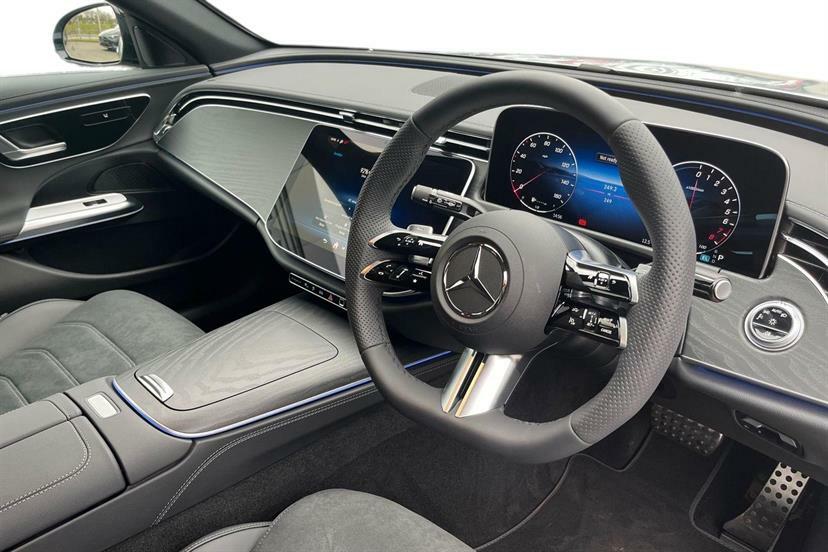 Mercedes-Benz E Class E300e Urban Edition 9G-tronic Silver #4