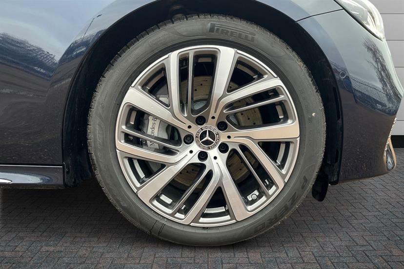 Mercedes-Benz E Class E220d Exclusive Premium 9G-tronic #4