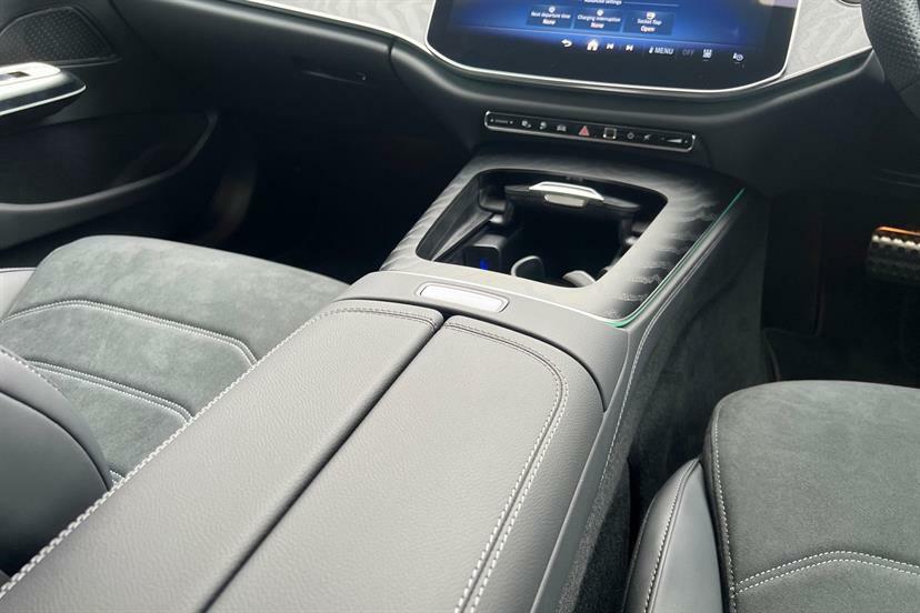 Mercedes-Benz E Class E300e Urban Edition 9G-tronic #5