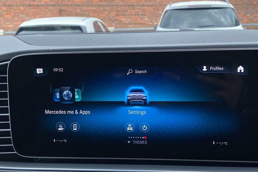 Mercedes-Benz GLE Class Amg Line Green #23