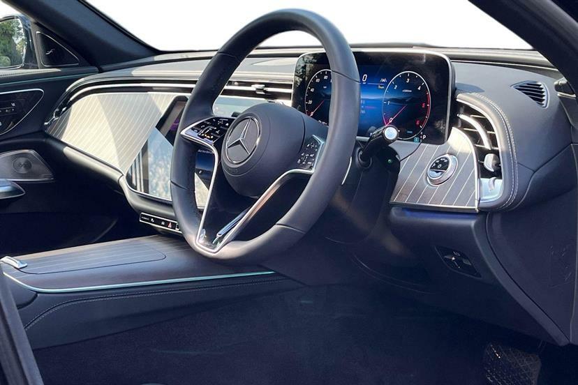 Mercedes-Benz E Class E220d Exclusive Premium 9G-tronic Black #5