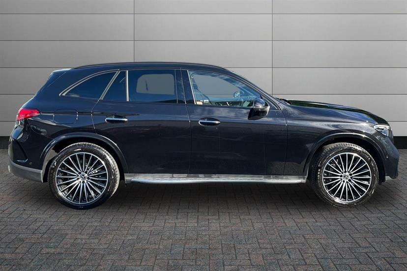 Mercedes-Benz GLC Class 300E 4Matic Amg Line Prem Plus 9G-tronic Black #3