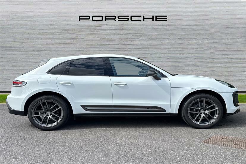 Porsche Macan T Pdk White #3