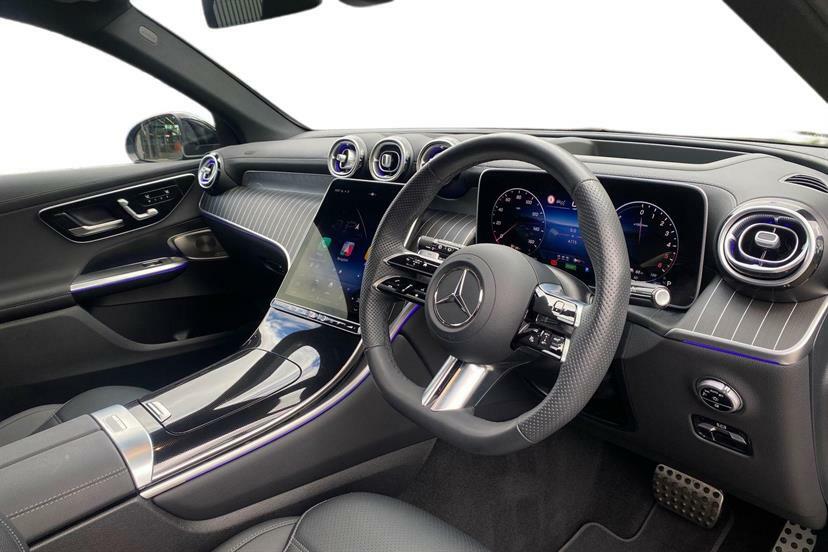 Mercedes-Benz GLC Class 300De 4Matic Amg Line Premium 9G-tronic Grey #4
