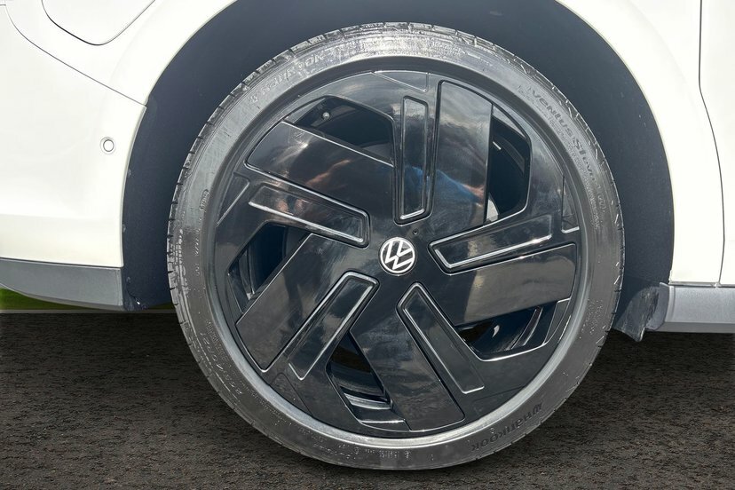 Volkswagen ID.Buzz Pro 86Kwh Gtx Mpv 4Motion Lwb, MA26UNX White #5