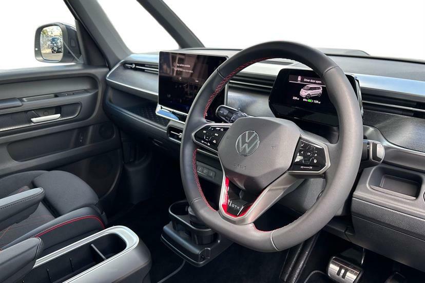Volkswagen ID.Buzz 250Kw Gtx Pro 86Kwh 4Motion Lwb 7 Seat White #6